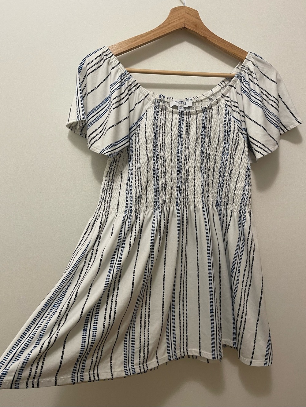 White & Navy Smocked Short Sleeve Tunic